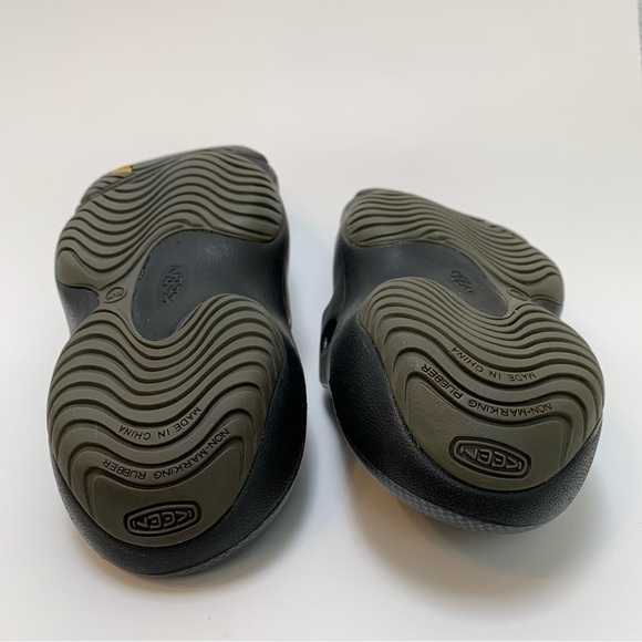 Keen Yogui Art Clog Slip On Shoes Men’s 13 Graphite Outdoor - Picture 12 of 16